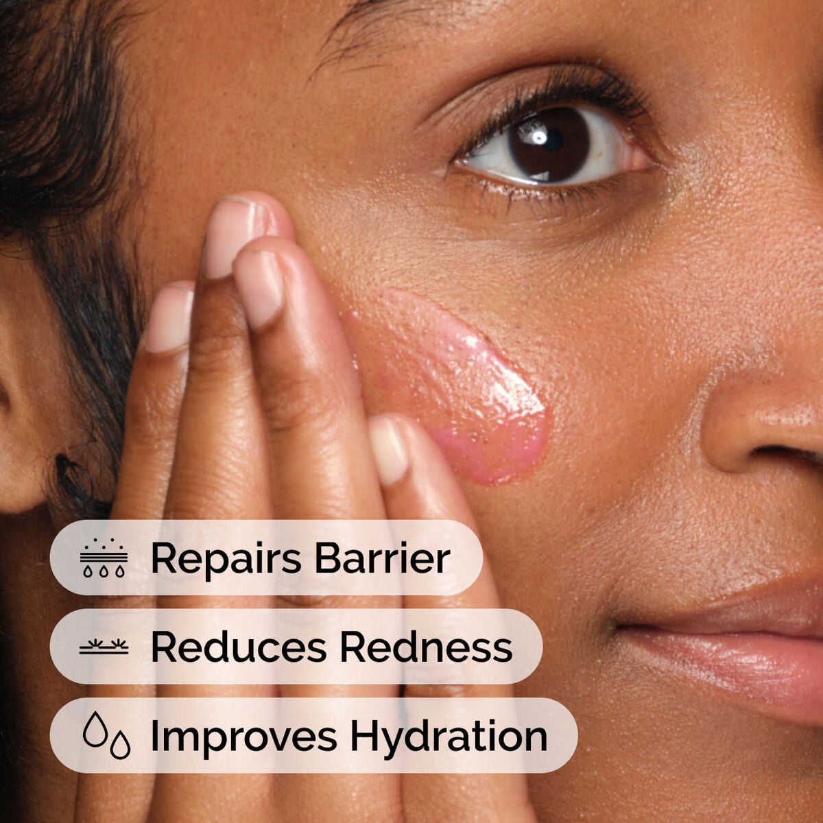 soothing-and-barrier-support-serum-set-p8 ord-soothing-barrier-support-serum-model-application-with-benefits.jpg